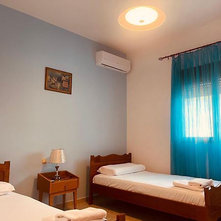 Comfort Guest Rooms Vila Hm Sarandë Eksteriør billede