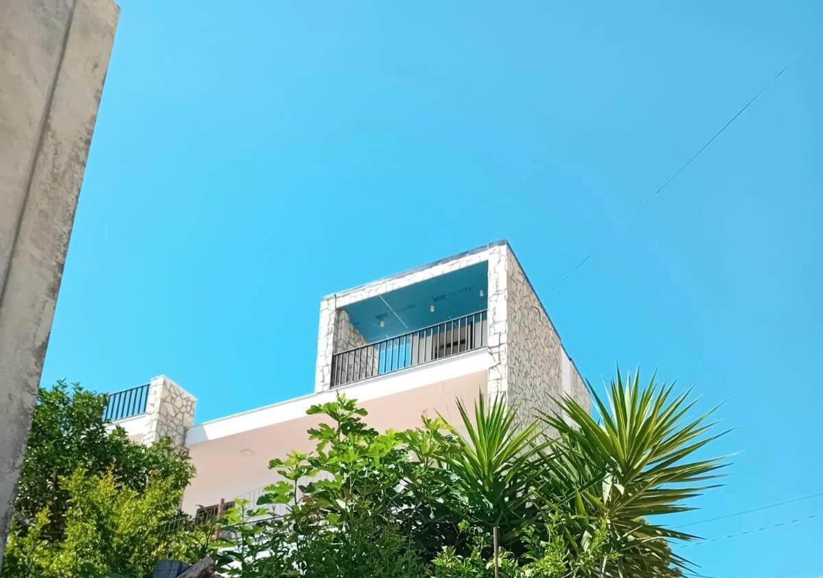 Comfort Guest Rooms Vila Hm Sarandë Eksteriør billede