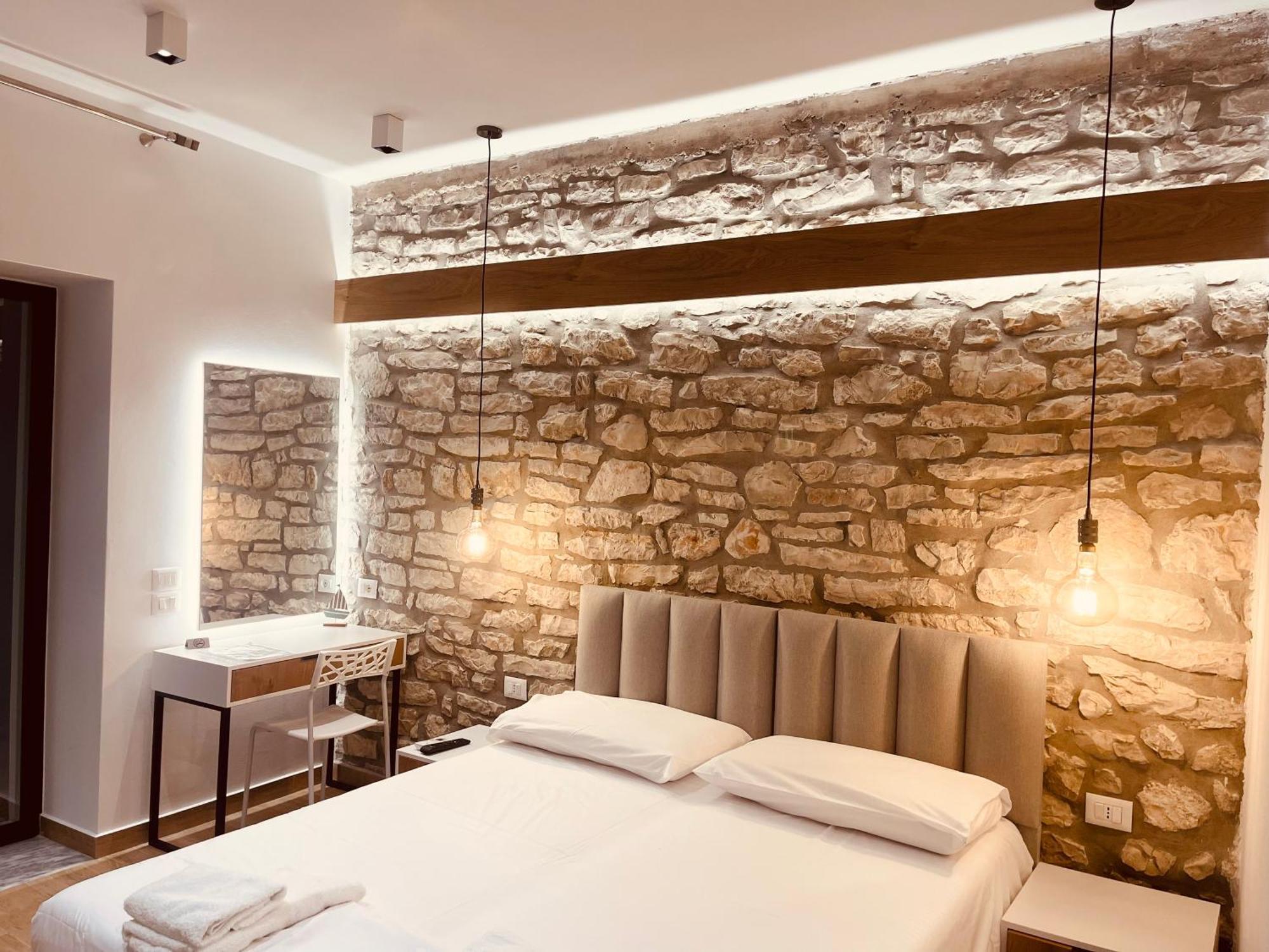 Comfort Guest Rooms Vila Hm Sarandë Eksteriør billede