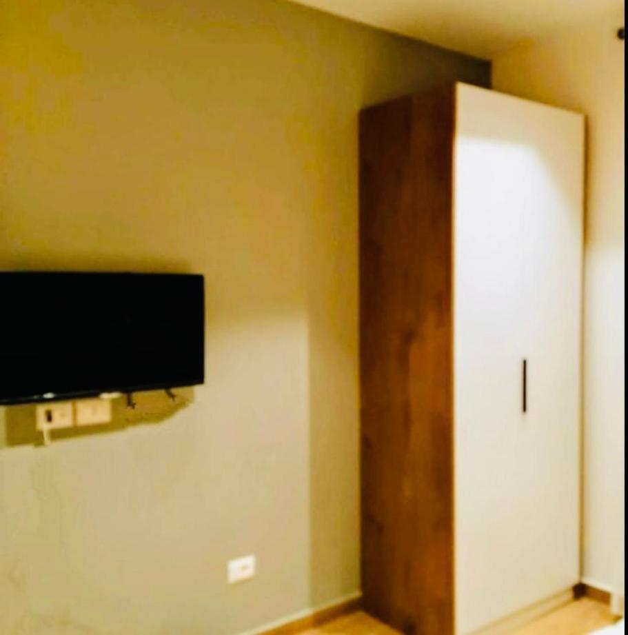 Comfort Guest Rooms Vila Hm Sarandë Eksteriør billede