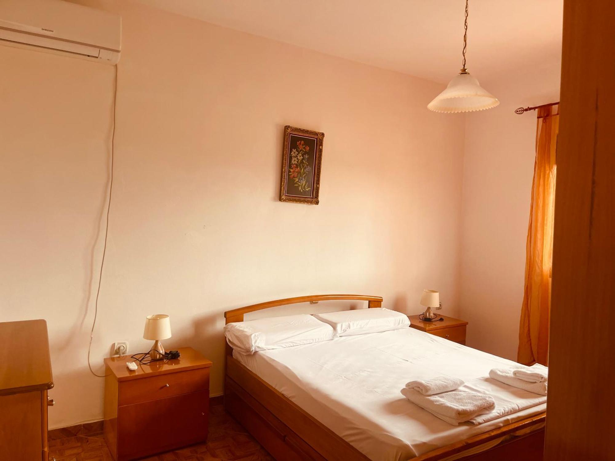 Comfort Guest Rooms Vila Hm Sarandë Eksteriør billede