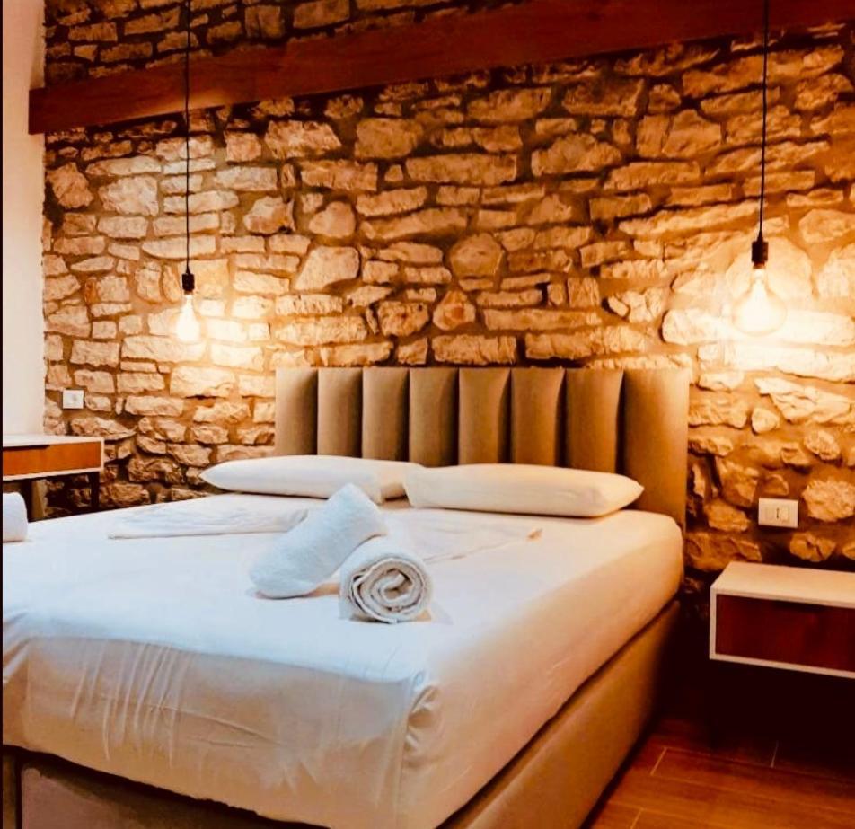 Comfort Guest Rooms Vila Hm Sarandë Eksteriør billede